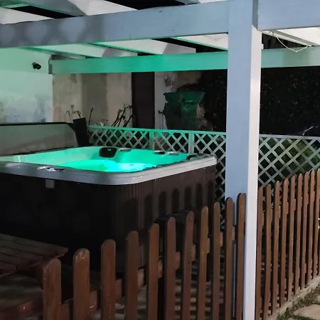 Chalet Gallipoli Dom wakacyjny *